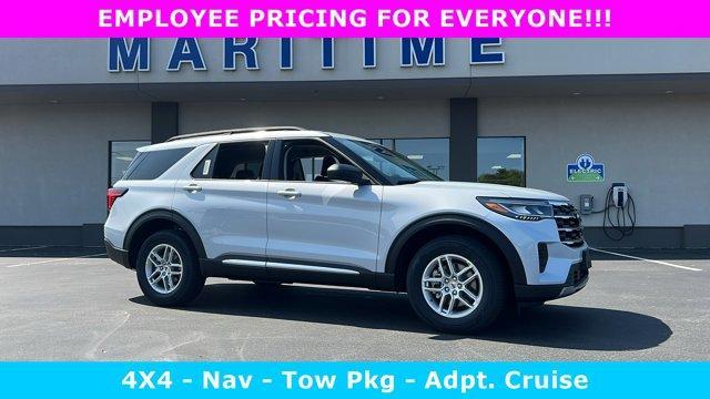 new 2025 Ford Explorer car, priced at $40,738
