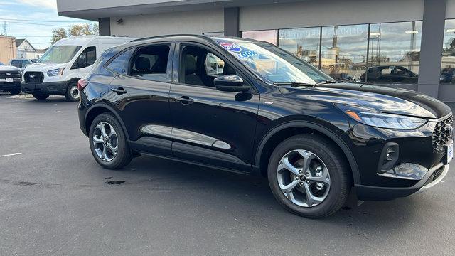 new 2025 Ford Escape car, priced at $33,642