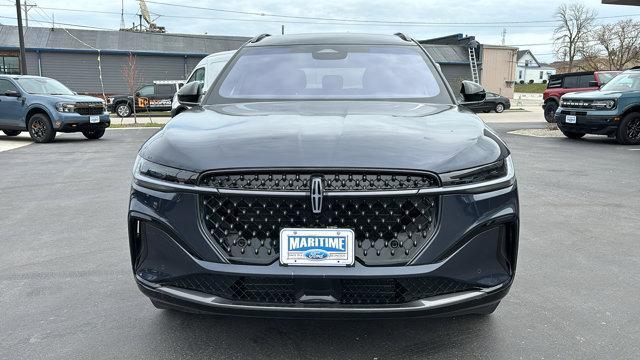 new 2024 Lincoln Nautilus car, priced at $60,095