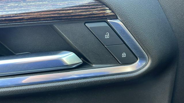 used 2023 GMC Sierra 1500 car, priced at $41,990