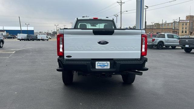 new 2025 Ford F-250 car, priced at $48,381