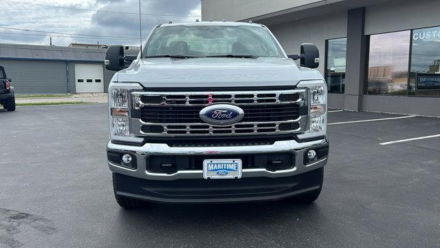 new 2025 Ford F-350 car, priced at $56,542