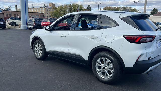 new 2025 Ford Escape car, priced at $29,762