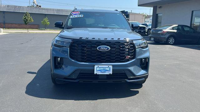 new 2025 Ford Explorer car, priced at $58,851