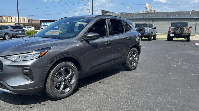 new 2025 Ford Escape car, priced at $33,023