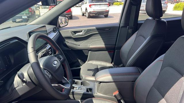 new 2025 Ford Escape car, priced at $33,023