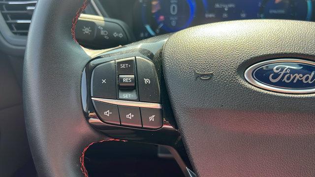 used 2022 Ford Escape car, priced at $25,990