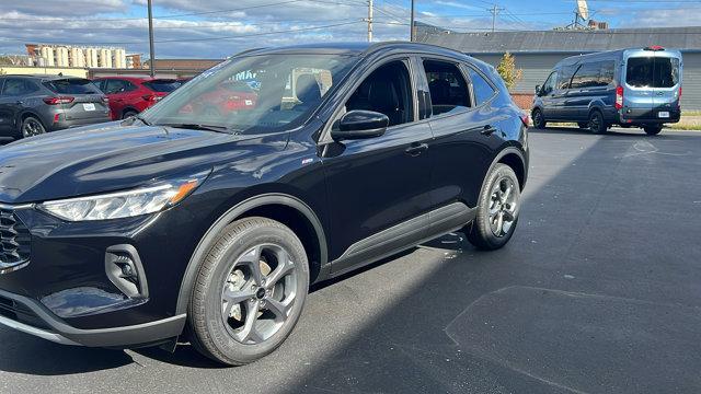 new 2025 Ford Escape car, priced at $32,112