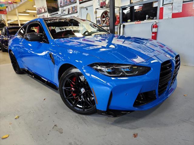 used 2022 BMW M4 car, priced at $80,999