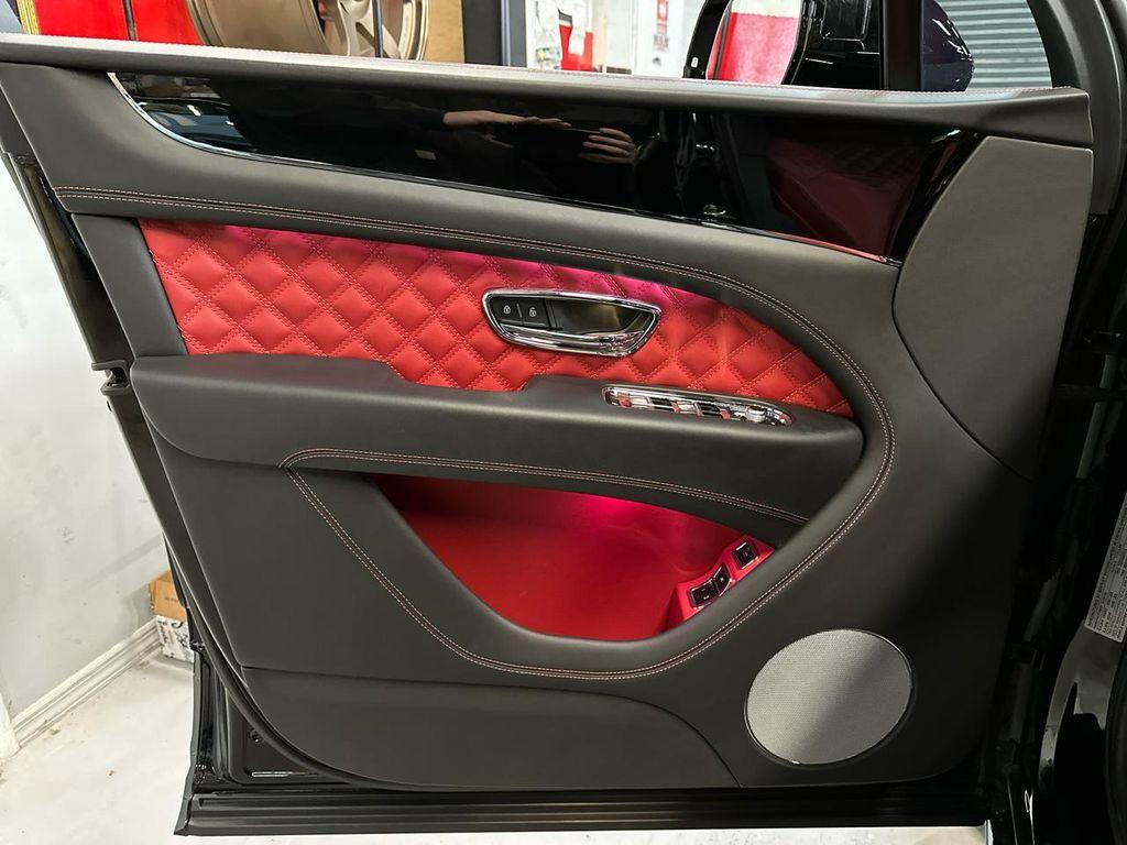 used 2022 Bentley Bentayga car