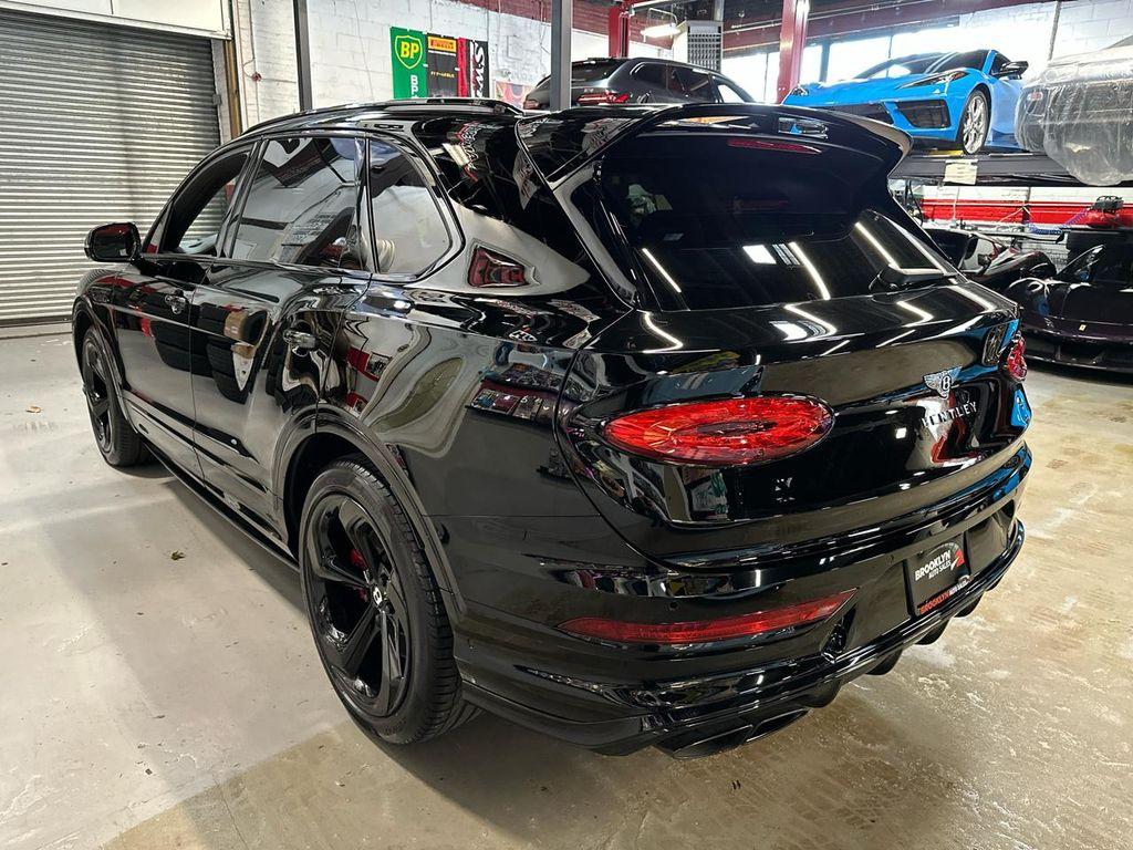 used 2022 Bentley Bentayga car