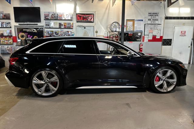 used 2023 Audi RS 6 Avant car, priced at $104,999