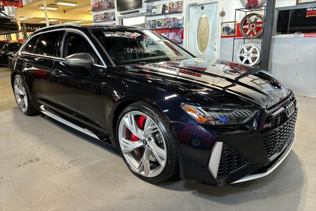 used 2023 Audi RS 6 Avant car, priced at $104,999