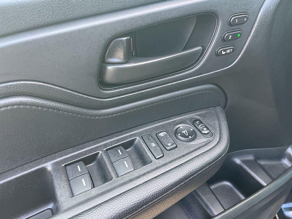 used 2022 Honda Odyssey car, priced at $29,000
