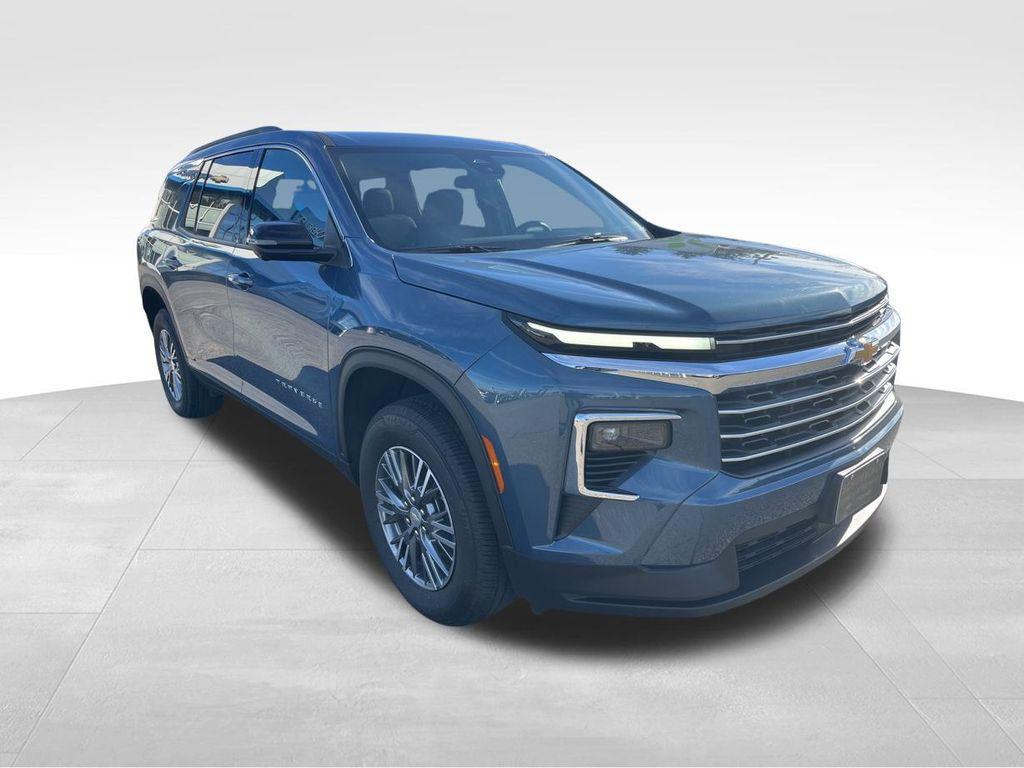 used 2025 Chevrolet Traverse car