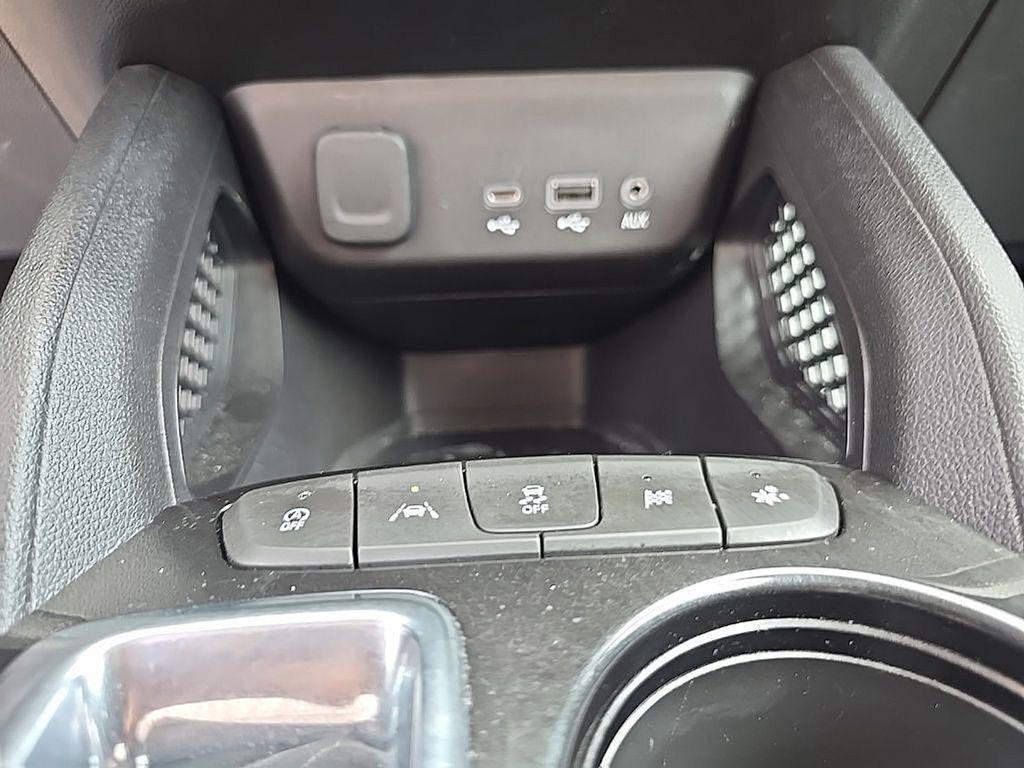 used 2021 Chevrolet TrailBlazer car, priced at $17,000