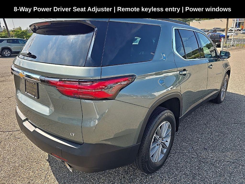 used 2023 Chevrolet Traverse car, priced at $30,500