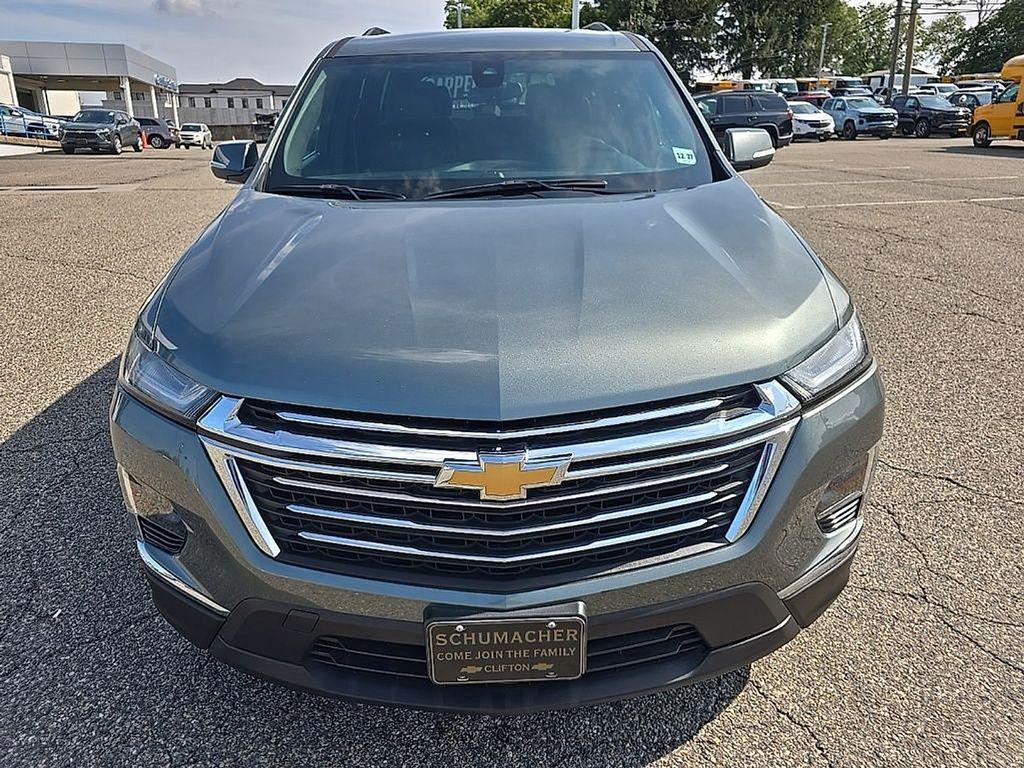 used 2023 Chevrolet Traverse car, priced at $30,500