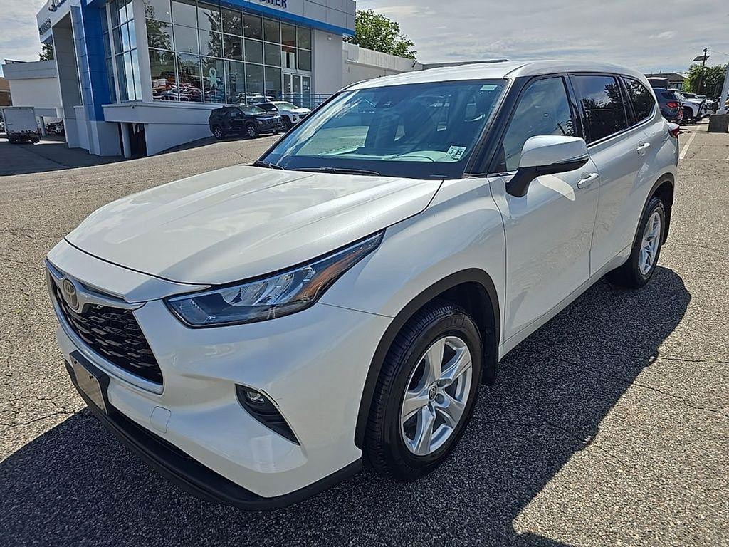 used 2020 Toyota Highlander car, priced at $26,750