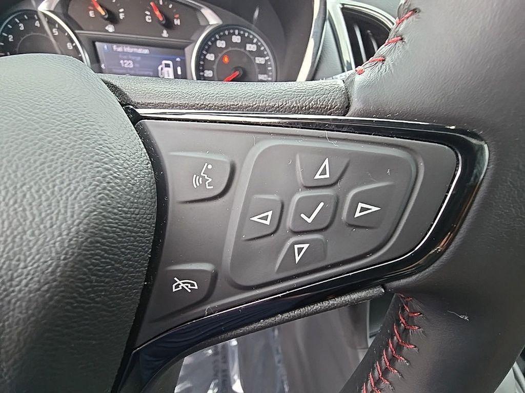 used 2022 Chevrolet Equinox car, priced at $19,000
