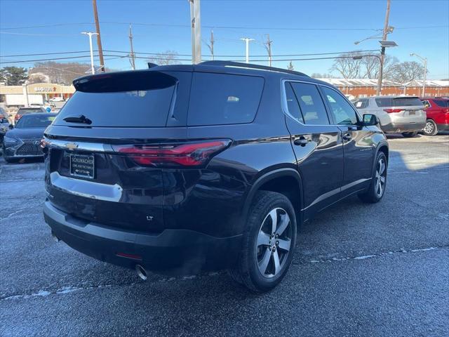 used 2022 Chevrolet Traverse car, priced at $31,148