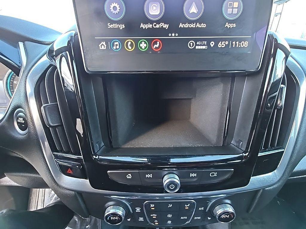 used 2023 Chevrolet Traverse car, priced at $25,319