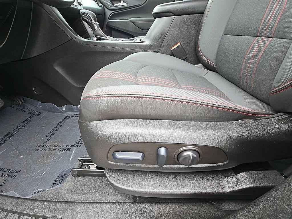 used 2022 Chevrolet Equinox car, priced at $23,000