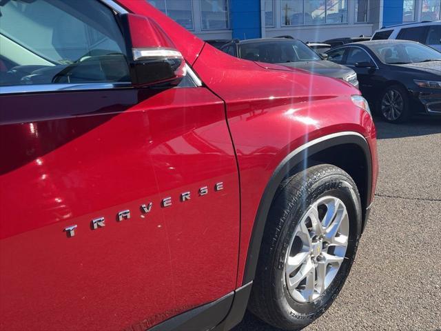 used 2019 Chevrolet Traverse car, priced at $21,331