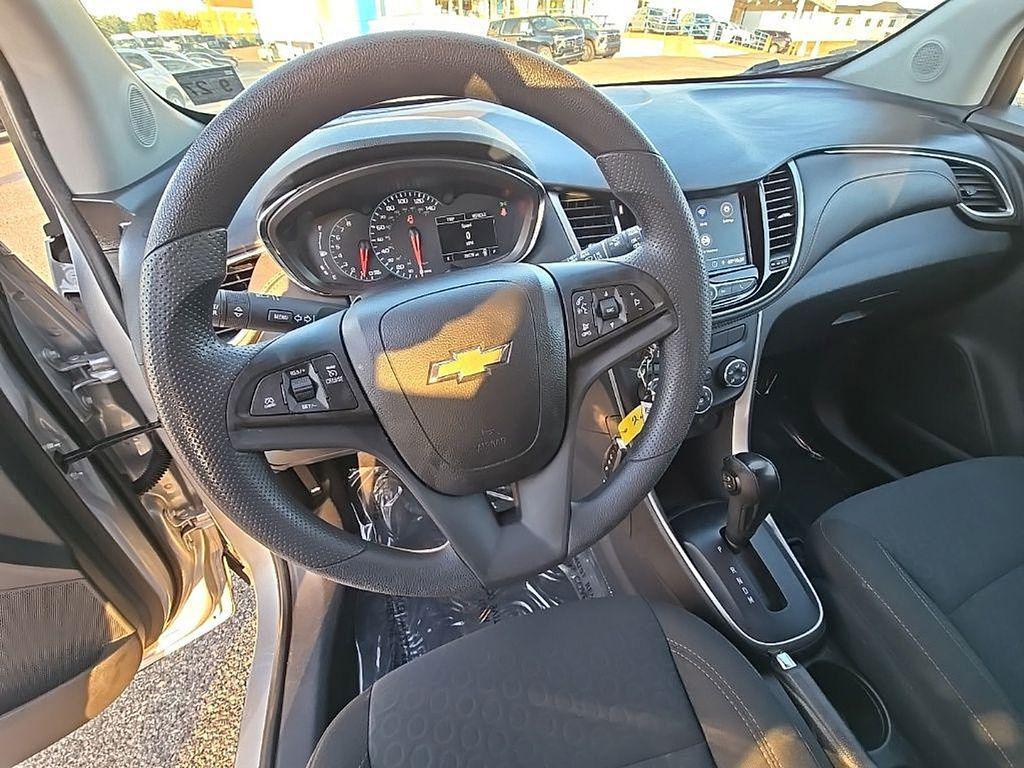 used 2022 Chevrolet Trax car, priced at $16,000