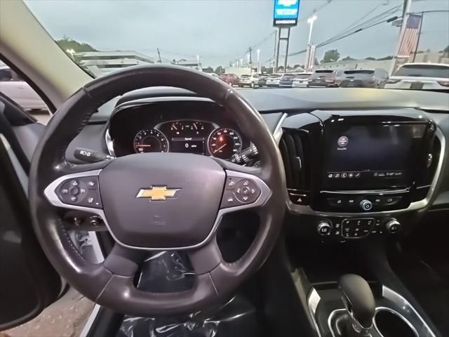 used 2021 Chevrolet Traverse car, priced at $29,305