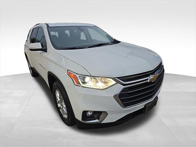 used 2021 Chevrolet Traverse car, priced at $29,305