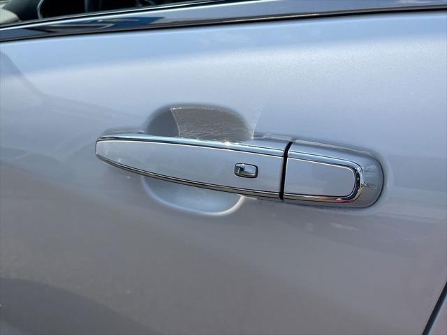 used 2022 Chevrolet Equinox car, priced at $25,117