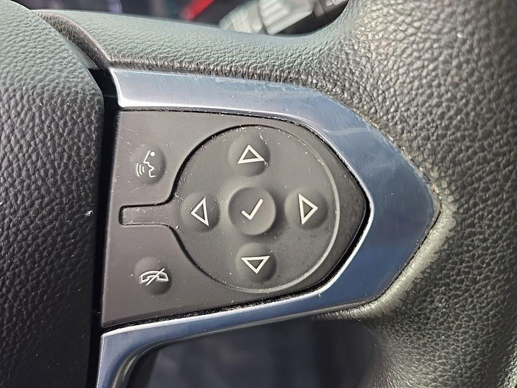 used 2022 Chevrolet Traverse car, priced at $26,375