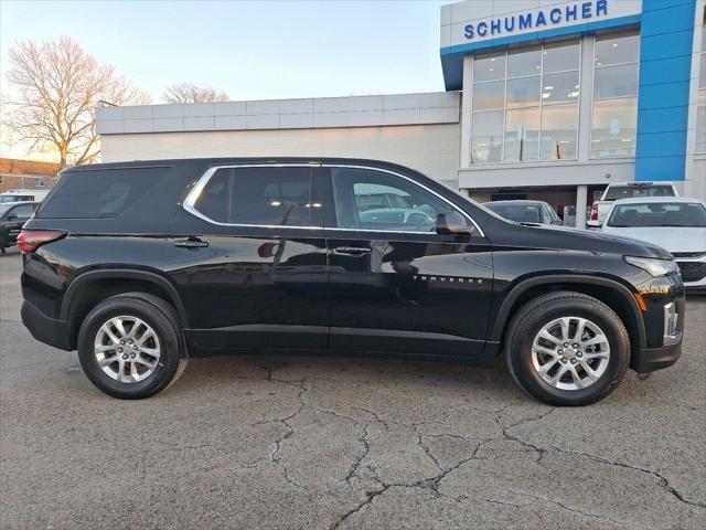 used 2022 Chevrolet Traverse car, priced at $25,735