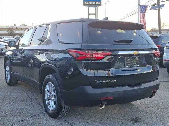 used 2022 Chevrolet Traverse car, priced at $25,735