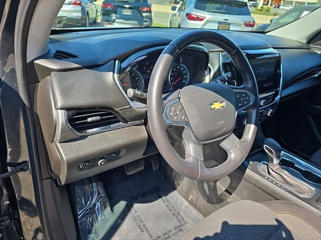 used 2021 Chevrolet Traverse car, priced at $26,102