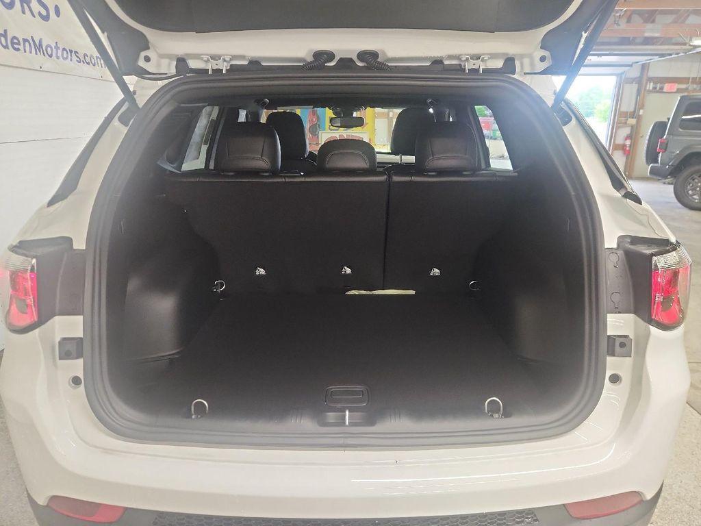 new 2025 Jeep Compass car, priced at $31,295