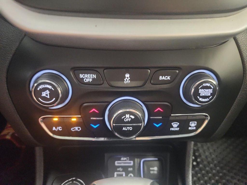 used 2018 Jeep Cherokee car, priced at $16,111