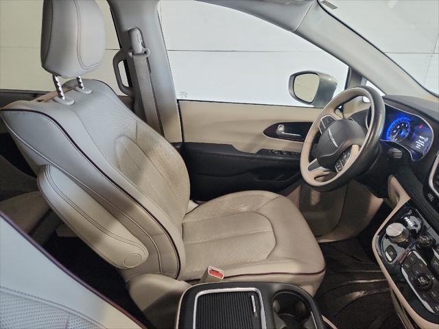 used 2017 Chrysler Pacifica car, priced at $18,388