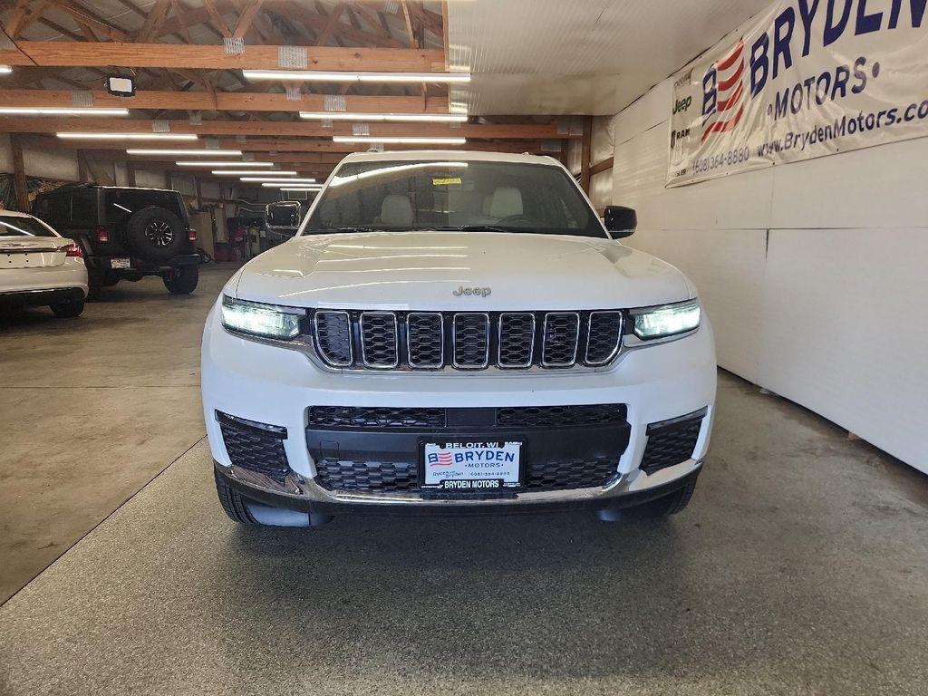 new 2025 Jeep Grand Cherokee L car, priced at $45,019