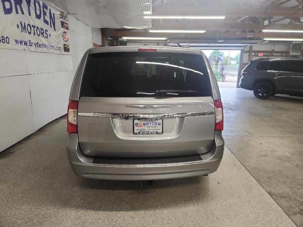 used 2014 Chrysler Town & Country car, priced at $9,387
