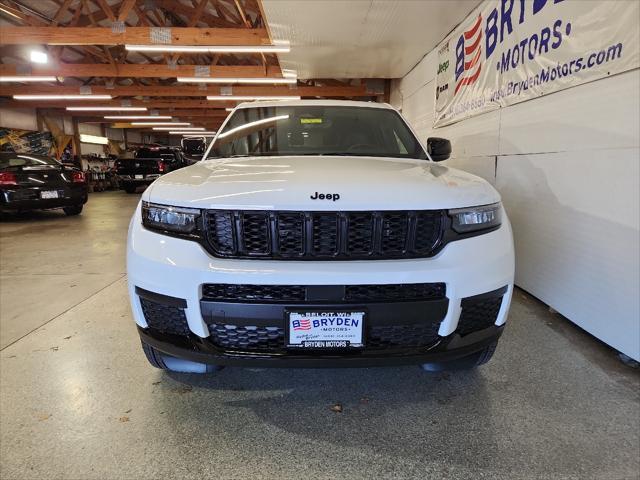 new 2025 Jeep Grand Cherokee L car, priced at $46,990