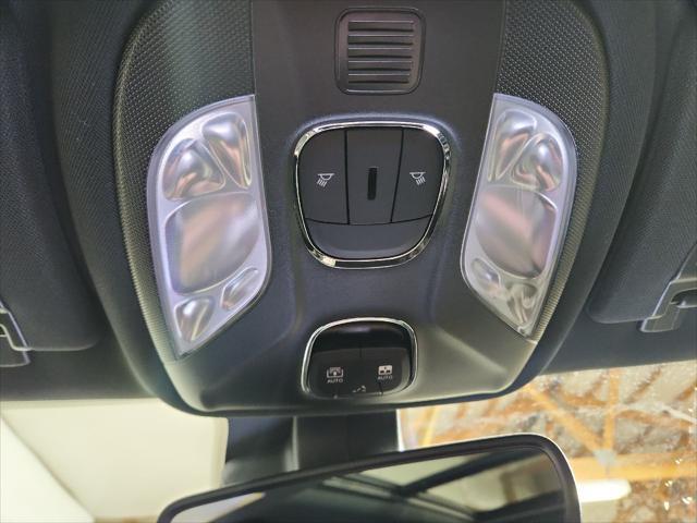 new 2025 Jeep Compass car, priced at $35,061