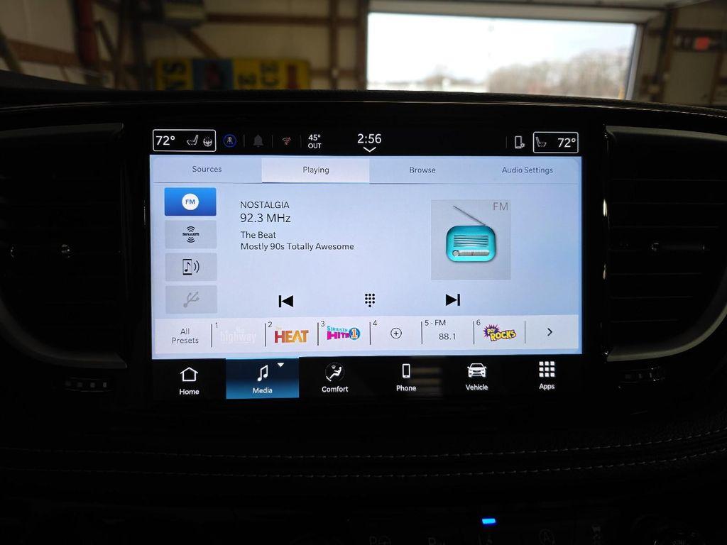 new 2025 Chrysler Pacifica car, priced at $44,179