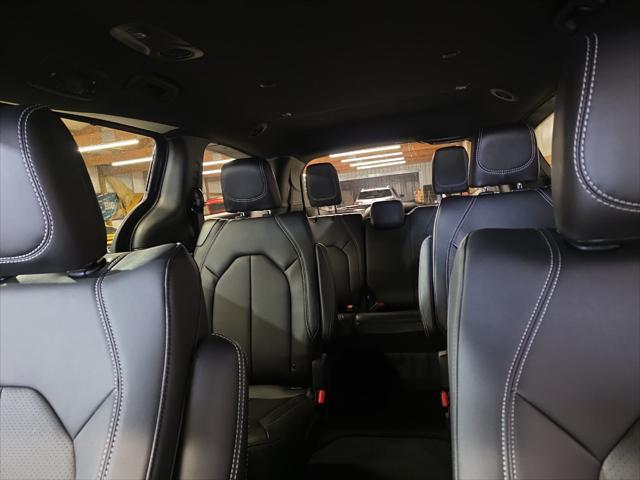 new 2025 Chrysler Pacifica car, priced at $43,785