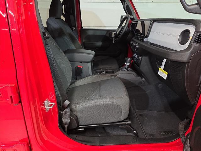 new 2025 Jeep Gladiator car, priced at $42,895