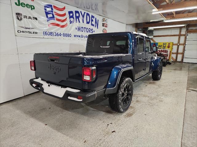 new 2025 Jeep Gladiator car, priced at $43,295