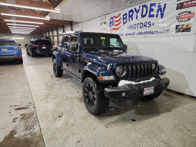 new 2025 Jeep Gladiator car, priced at $43,295