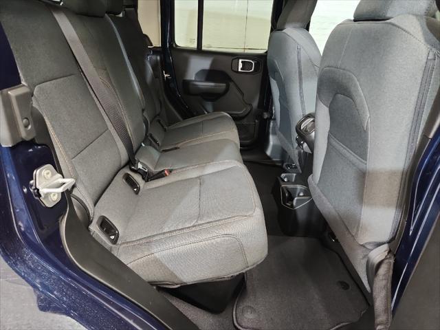 new 2025 Jeep Gladiator car, priced at $43,295