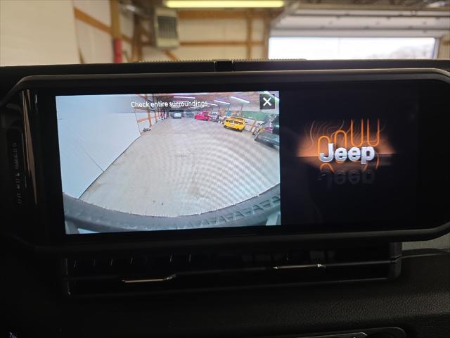 new 2025 Jeep Wrangler car, priced at $46,290